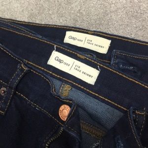 2 Gap skinny jeans size 27 Regular 20 for both